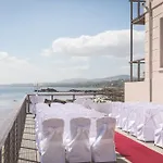 Ξενοδοχείο Redcastle