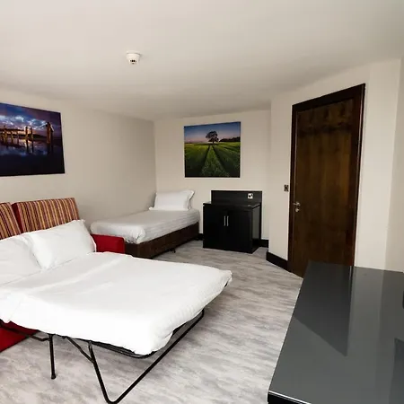 Redcastle Hotel 4*