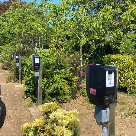 فندق Redcastle 4*